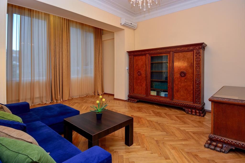 Gio'S Apartment ティビリシ エクステリア 写真