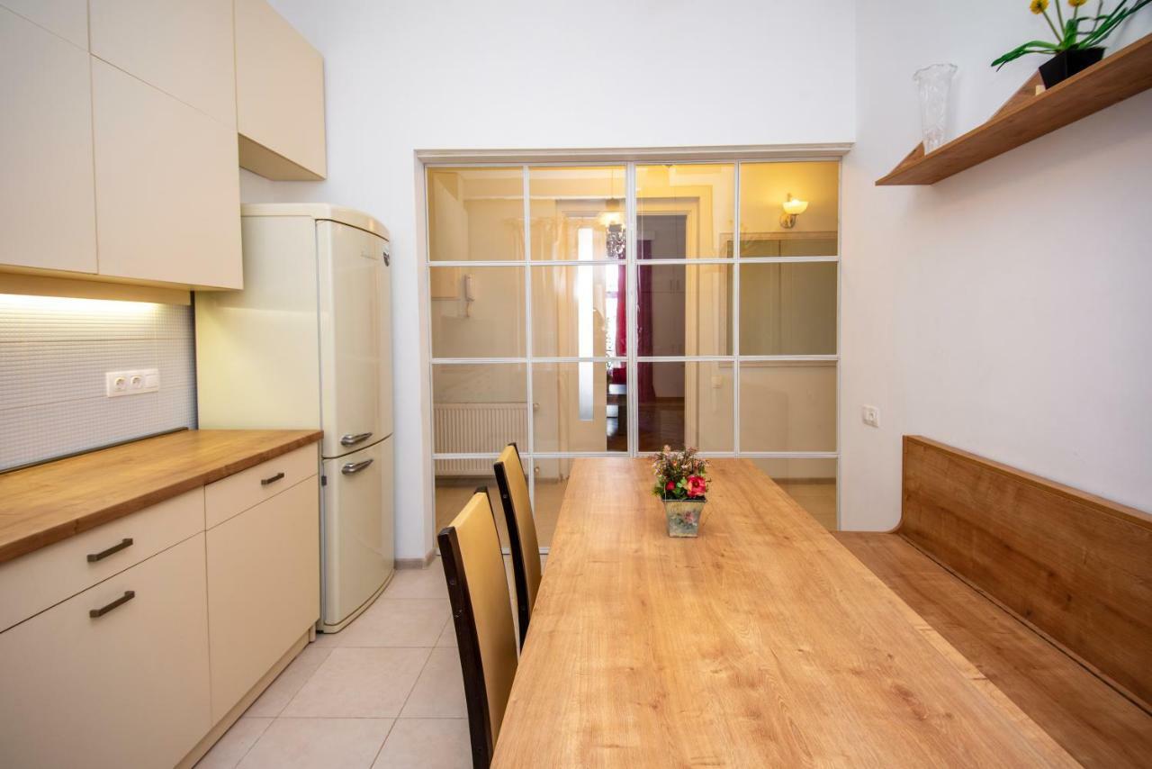 Gio'S Apartment ティビリシ エクステリア 写真