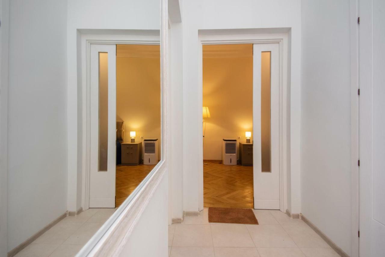Gio'S Apartment ティビリシ エクステリア 写真