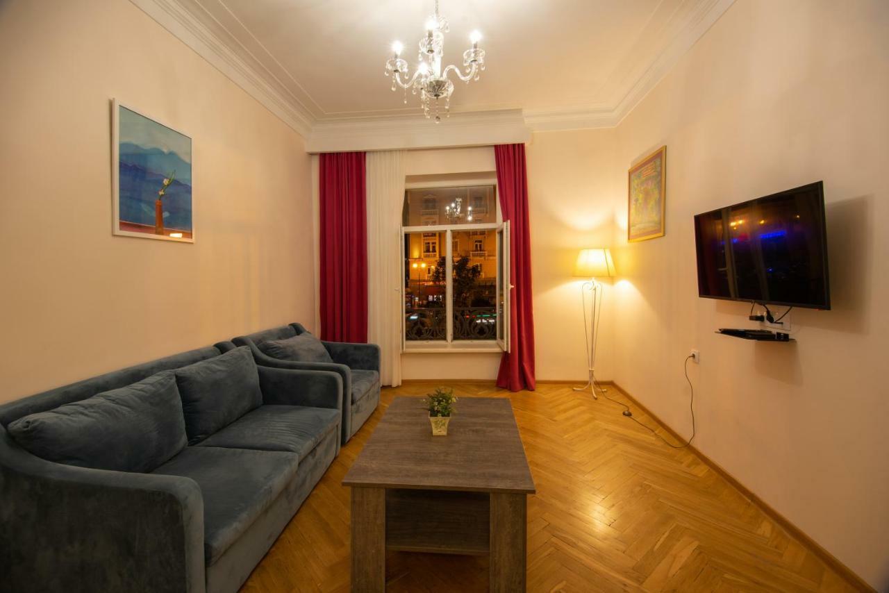 Gio'S Apartment ティビリシ エクステリア 写真